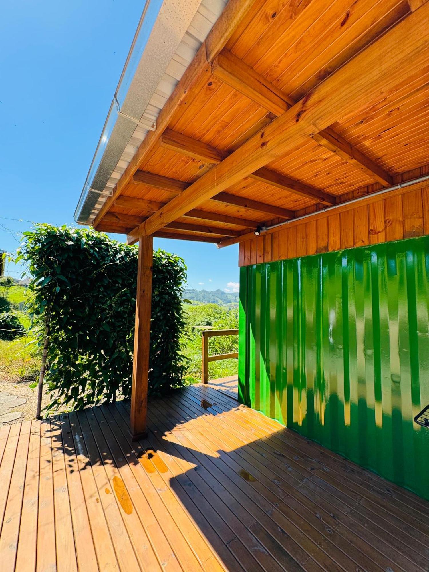 Casa Container - Pousada Container Da Montanha Verde Banheira Rio Fortuna Exterior photo
